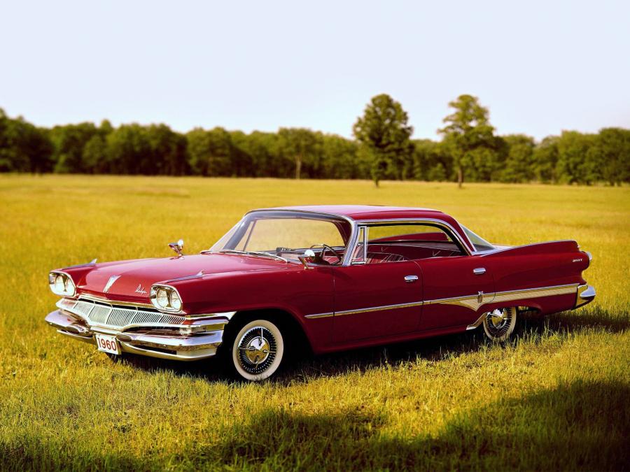  Dodge Dart Phoenix Hardtop Sedan 1960 года  (фото 2 из 2)